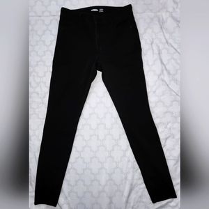 Old Navy 24/7 sculpt Mid-rise skinny jeans , Size 6, Black